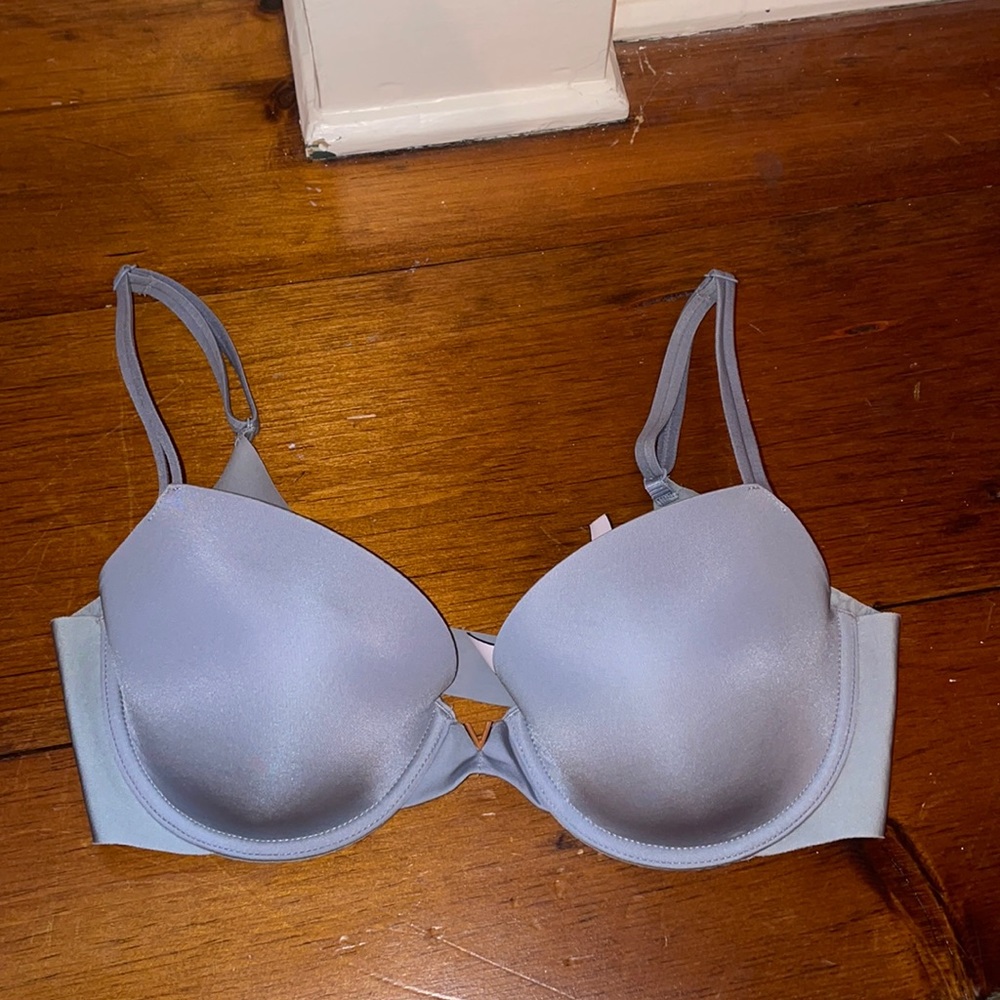 Victoria Secret gray lined semi bra